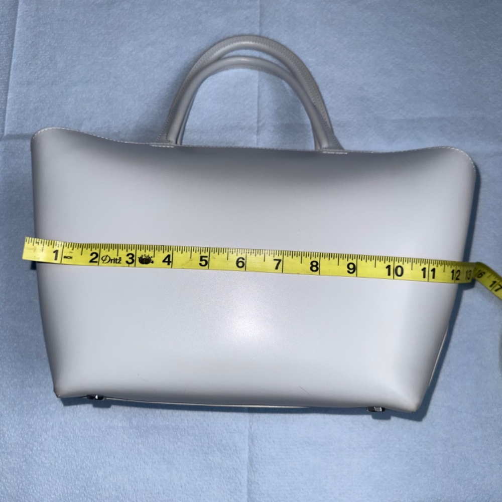 Handbag - Picture 10 of 12